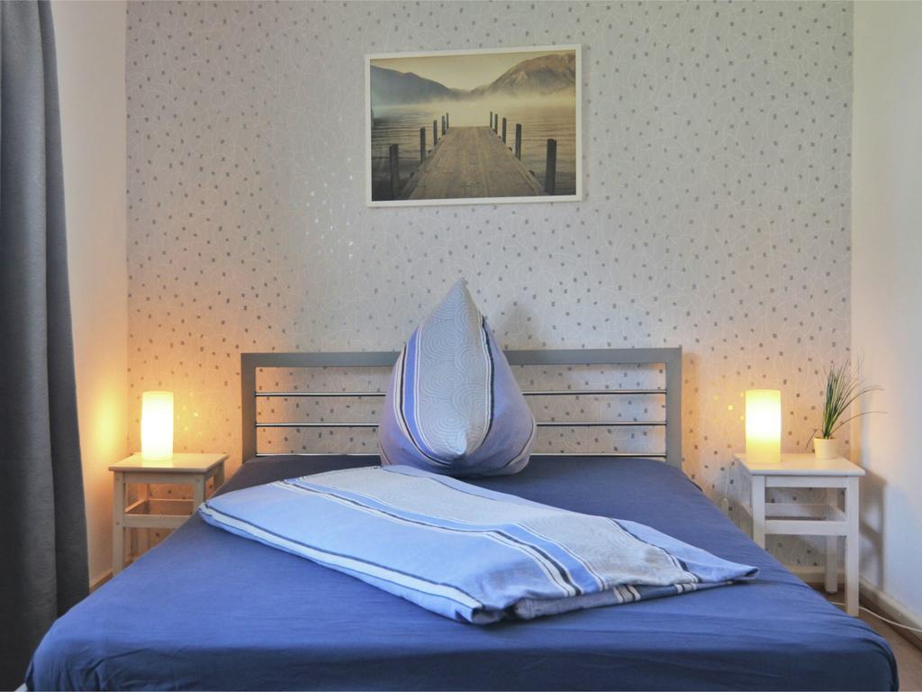 1st Floor Near Willingen Apartment *